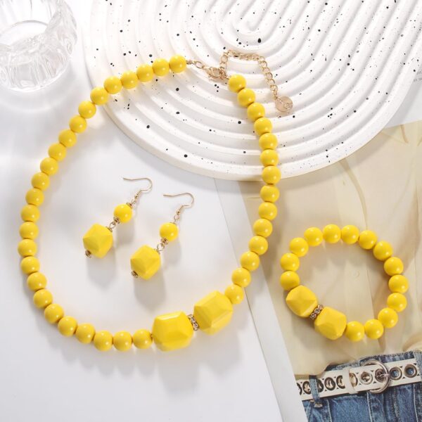 Coiris Chunky Acrylic Beads Strand Necklaces Set,Statement Geometric Beads Necklace Earrings,Acrylic African Beaded Necklace for Accessory Jewelry - Image 4